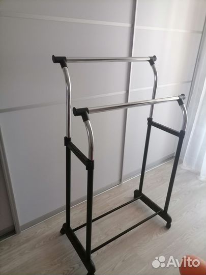 Вешалка напольная