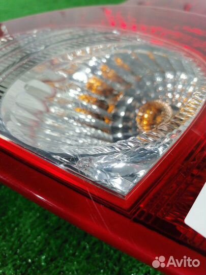 Стоп-сигнал задний правый Volvo C30 MK43