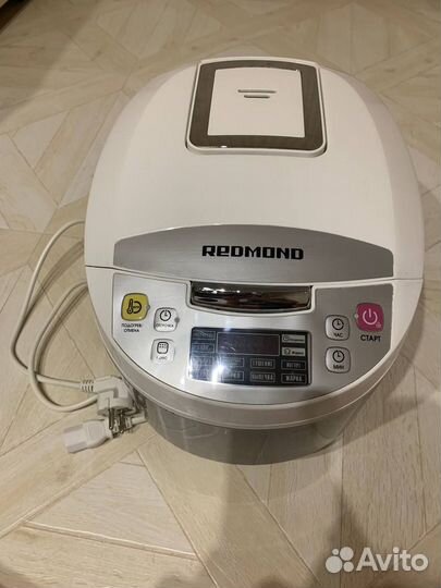 Мультиварка Redmond RMC-M4500 White