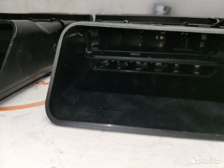 Воздуховод салона Ford Kuga 1 2.0 G6DG 2010