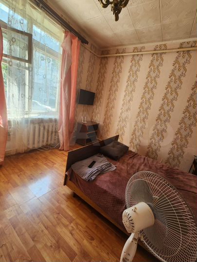 2-к. квартира, 54 м², 1/4 эт.