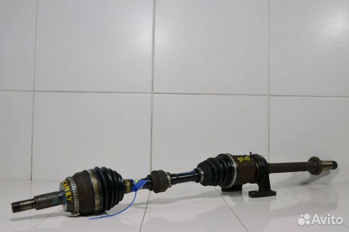 Приводной вал передний правый Toyota Camry 40 2.5L