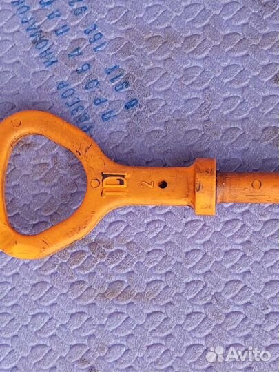 Щуп масляный Audi A6 C5 2.5 TDI