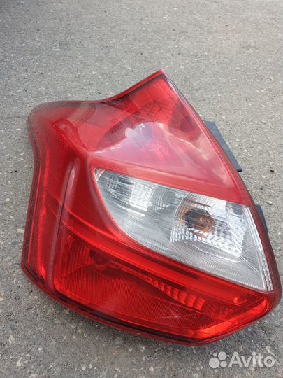 Фара задняя левая на Ford focus III (2013)