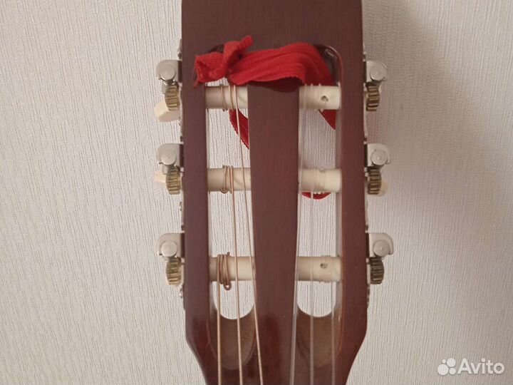 Акустическая гитара hohner