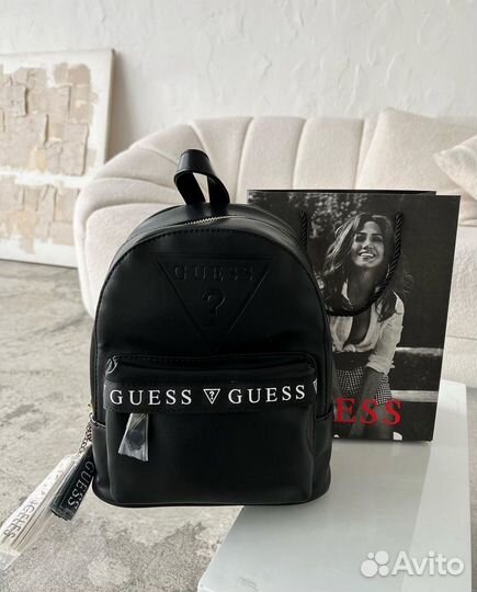Рюкзак Guess
