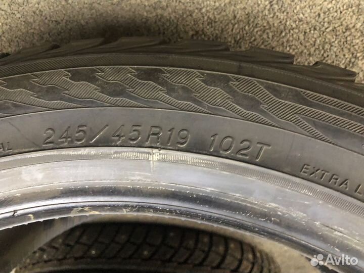 Yokohama Ice Guard IG35 245/45 R19 102T