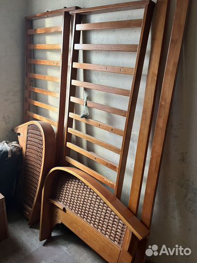 Продам Основанме дивана