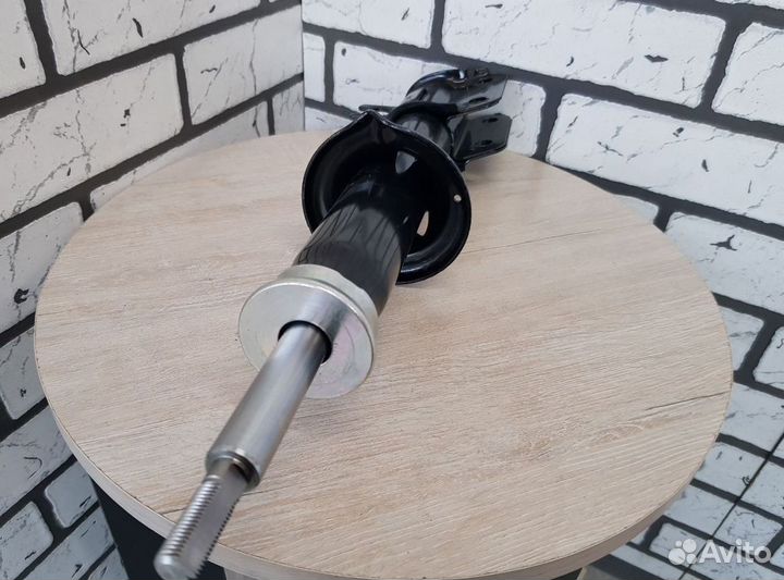 Амортизаторы шевроле газовые прав. оригинальные