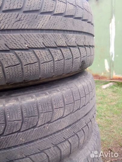 Michelin Latitude X-Ice 235/65 R17