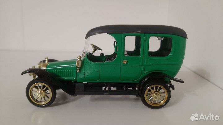 Руссобалт лимузин / 1:43