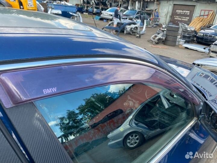 Ветровик на дверь Bmw 530I E60 N52B30 2005Г. Март