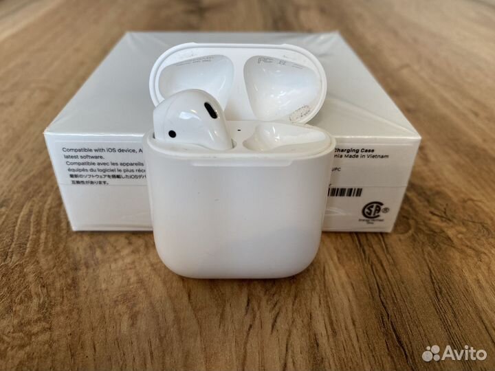 AirPods 2