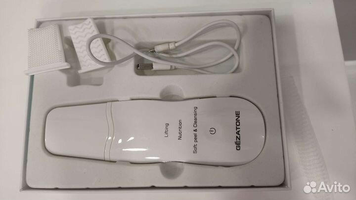 Ультразвуковой аппарат для чистки лица