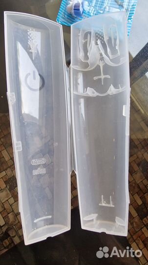 Электрическая зубная щетка oral b