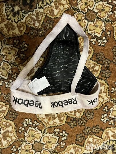 Ракушка хоккейная reebok 10k sr