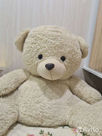Плюшевый медведь