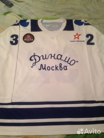 Хоккейные свитера