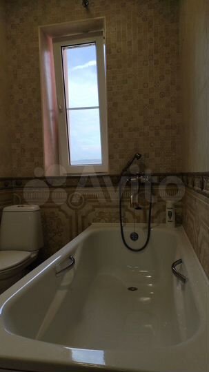2-к. квартира, 90 м², 5/9 эт.