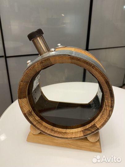 Бочки со стеклянными донцами