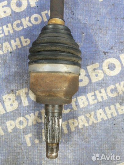 Левый привод Mazda 3 Bk седан Z6 2006