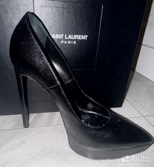 Кабулки Saint Laurent