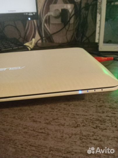 Нетбук asus eee pc 1015