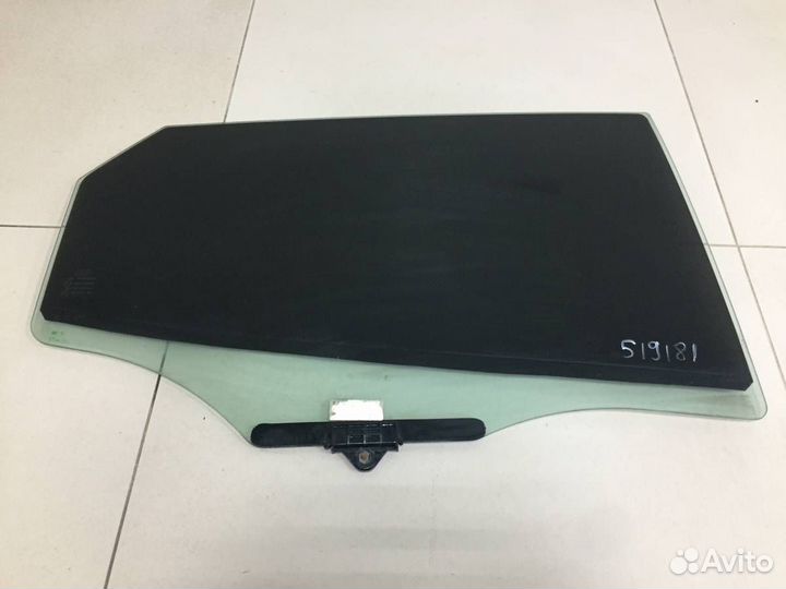 Стекло двери задней правой Hyundai ix35 LM 2010-20