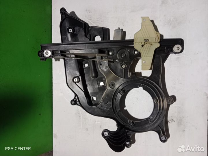 Стеклоподъемник левый Peugeot Partner III