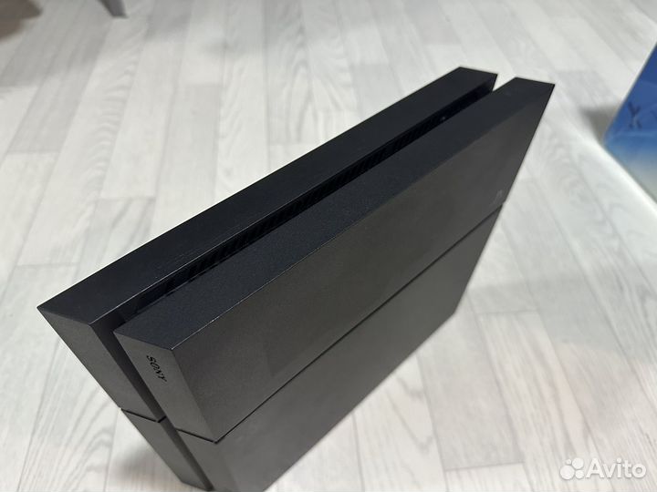 Sony PlayStation 4 fat