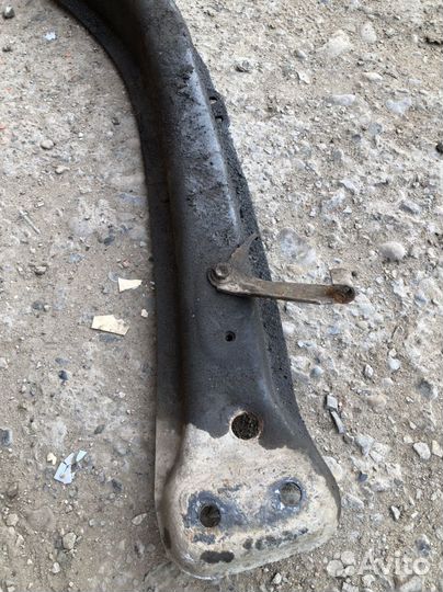 Балка передняя toyota carina AT210