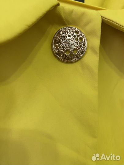 Плащ женский