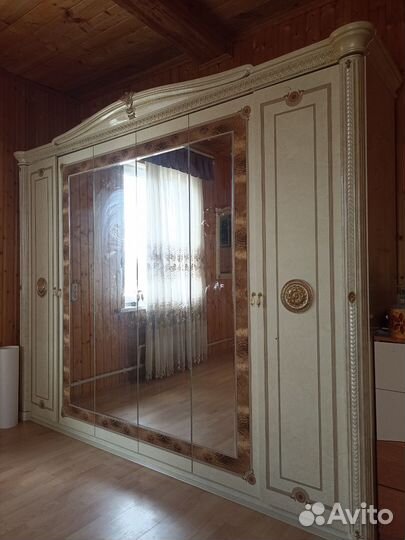 Шкафы и комоды бу