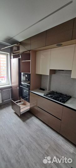 Кухонный гарнитур новый