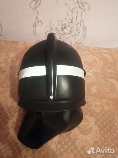 Шлем пожарного