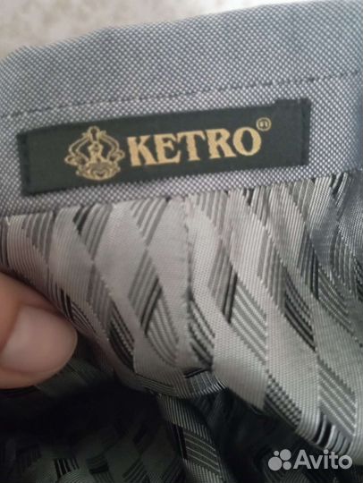 Продам свадебный костюм