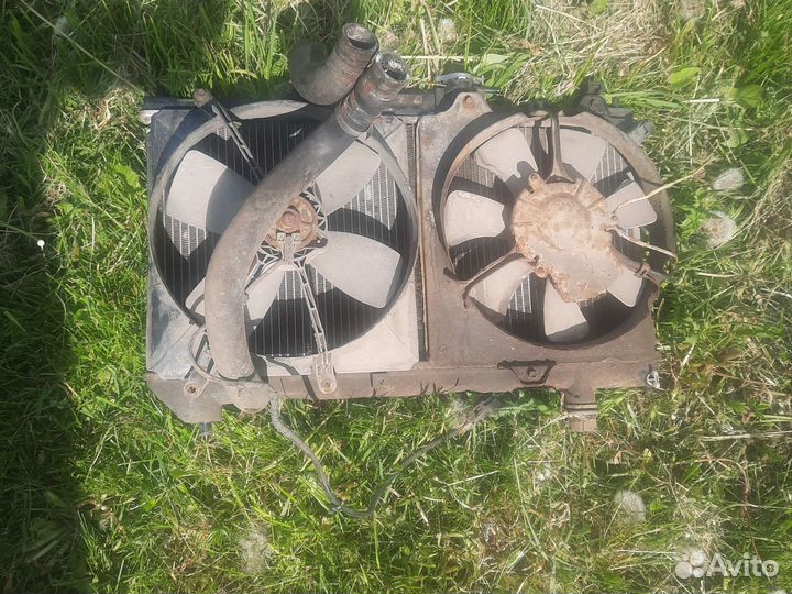 Радиатор охлаждения Toyota Aventis t220