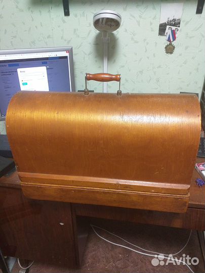 Швейная машинка бу ручная