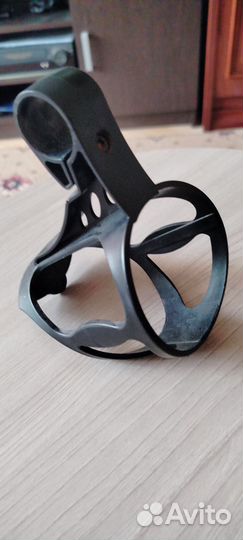 Флягодержатель на руль велосипеда