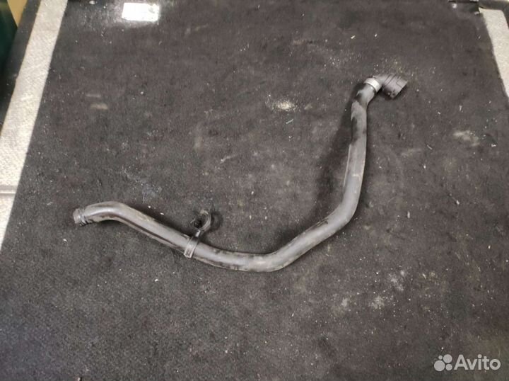 Патрубок система охлаждения M62 bmw x5 e53