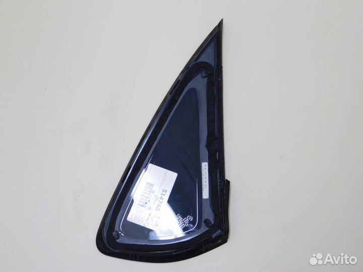 Стекло кузовное глухое левое Volkswagen Polo MK5 2