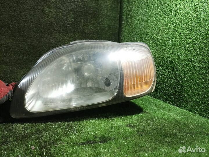 Фара Suzuki Baleno (1995-2002)