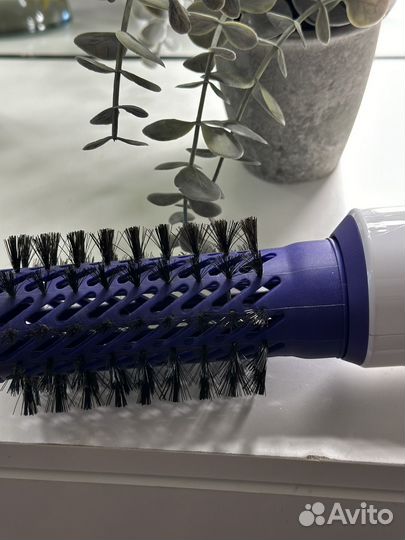 Фен щетка вращающаяся rowenta