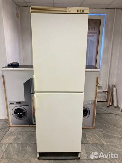 Морозильный шкаф Rosenlew