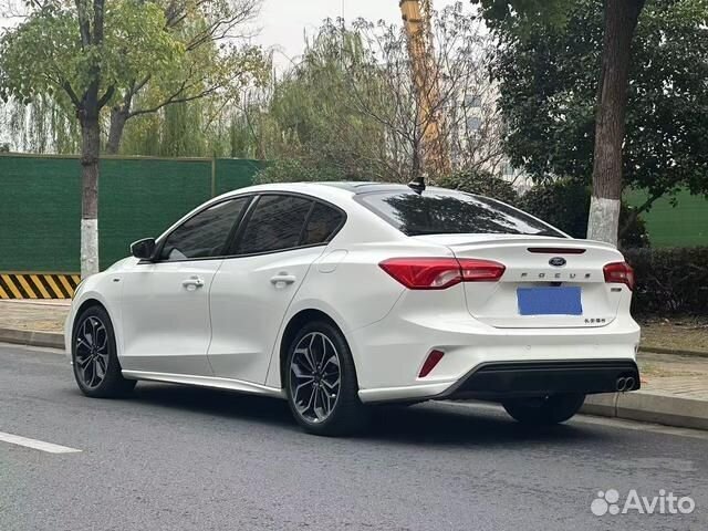 Ford Focus 1.5 AT, 2021, 53 000 км