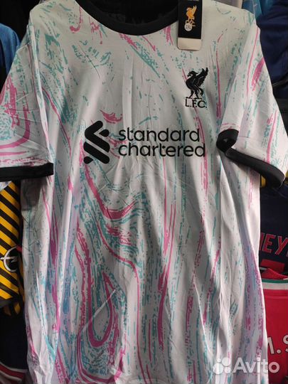 Футбольная форма Ливерпуль новая