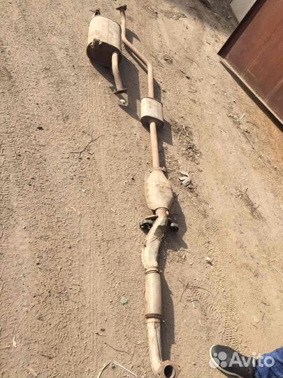 Резонатор lancer 9