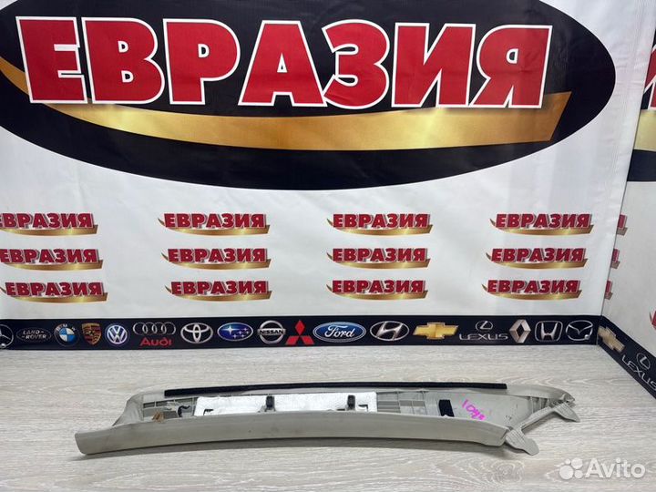 Накладка на стойку передняя правая Mazda Atenza