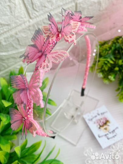 Ободок с бабочками