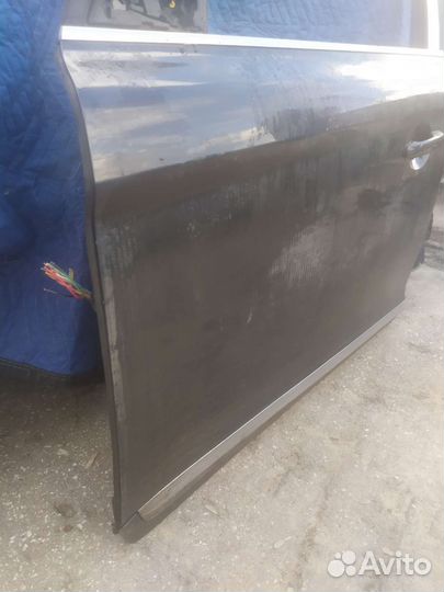 Дверь передняя левая Volvo XC60